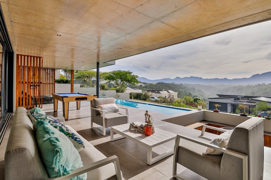 4 Bedroom Property for Sale in Oubaai Western Cape